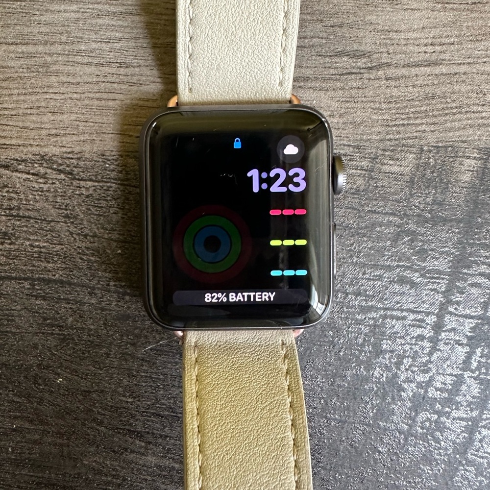 Apple Watch Series 3 42mm GPS only